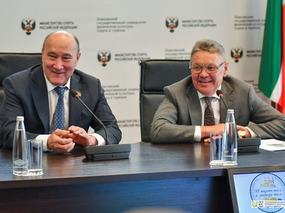 III региональный этнокультурный фестиваль «Иҗат аша тынычлык һәм бердәмлеккә - Творчество мира и согласия» / Фото: Амалия Рязанская, Павел Железняк