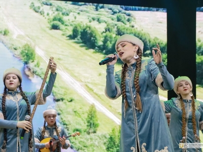 III региональный этнокультурный фестиваль «Иҗат аша тынычлык һәм бердәмлеккә - Творчество мира и согласия» / Фото: Амалия Рязанская, Павел Железняк