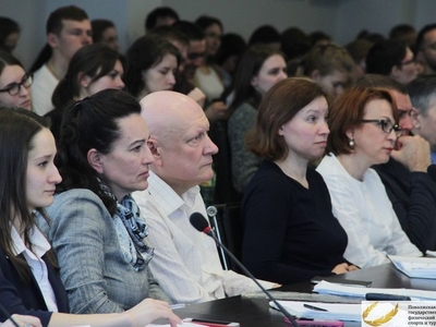 Профессор Владимир Платонов в Поволжской академии спорта 