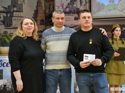Мероприятие ко Дню защитника Отечества в гимназии №139 / Фото: Павел Железняк