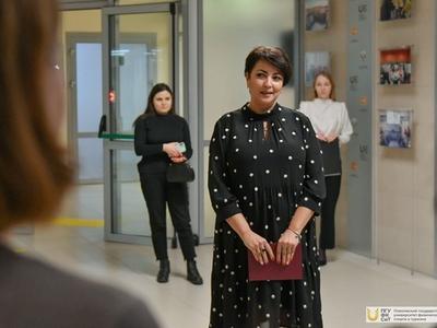 Вручение дипломов магистрантам института заочного образования / Фото: Павел Железняк