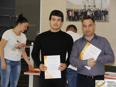 Соревнования по армрестлингу в зачет Спартакиады среди студентов Поволжской академии / Фото Ильдар Муллин, Ирина Охотникова