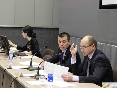 Встреча студентов Поволжской академии с начальником отдела по молодежной политике, спорту и туризму Рыбно-Слободского района Алмазом Мухаметшиным/Фото Сергей Козин