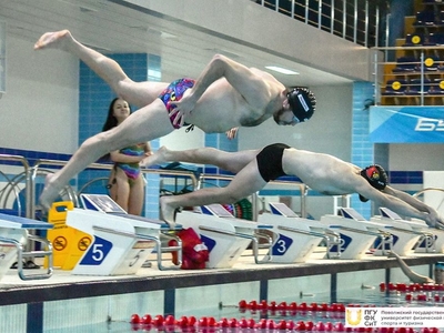 Здоровая среда 4.0: Спартакиада на Кубок ректора по плаванию среди ППС / Фото: Павел Железняк