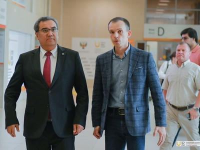 Визит ректора Бухарского госуниверситета Обиджона Хамидова в университет / Фото: Павел Железняк