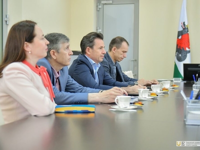 Визит ректора Бухарского госуниверситета Обиджона Хамидова в университет / Фото: Павел Железняк