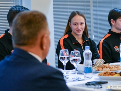 Встреча ректора с командой университета по плаванию. Награждение Спартакиады вузов РТ / Фото: Павел Железняк