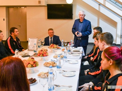 Встреча ректора с командой университета по плаванию. Награждение Спартакиады вузов РТ / Фото: Павел Железняк