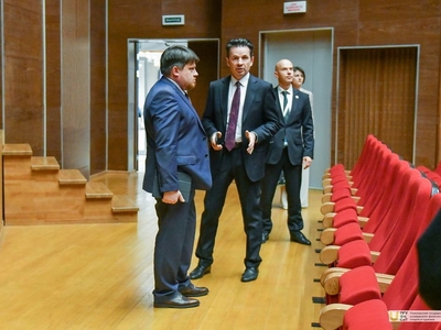 Визит замминистра экономического развития РФ Дмитрия Вахрукова в Поволжский университет / Фото: Павел Железняк