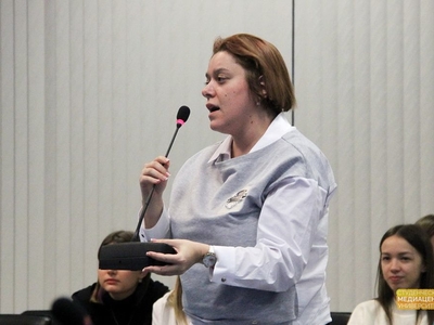 Круглый стол и работа по секциям Всероссийской конференции «Доминанты психолого-педагогического мастерства» / Фото: Валерия Майнагашева, Амалия Рязанская, Павел Железняк