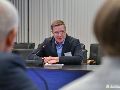 Круглый стол и работа по секциям Всероссийской конференции «Доминанты психолого-педагогического мастерства» / Фото: Валерия Майнагашева, Амалия Рязанская, Павел Железняк