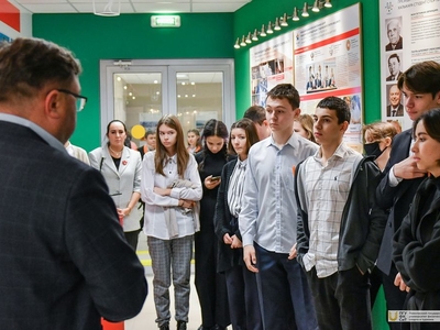 Экскурсия по УЛК 9-классников средней школы №89 Казани / Фото: Павел Железняк