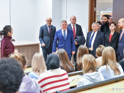 Билял Эрдоган с турецкой делегацией посетил Университет / Фото: Павел Железняк