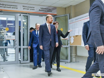 Билял Эрдоган с турецкой делегацией посетил Университет / Фото: Павел Железняк