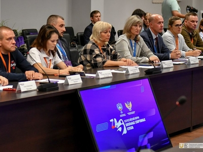 I Всероссийский форум ШСК: встреча С. Кравцова и О. Матыцина с учителями физической культуры / Фото: Павел Железняк