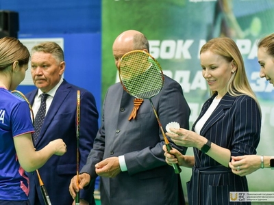 Открытие Кубка мэра Казани по бадминтону / Фото: Павел Железняк