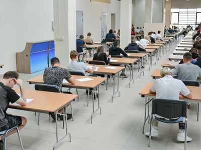 Вступительные испытания. Русский язык / Фото: Павел Железняк