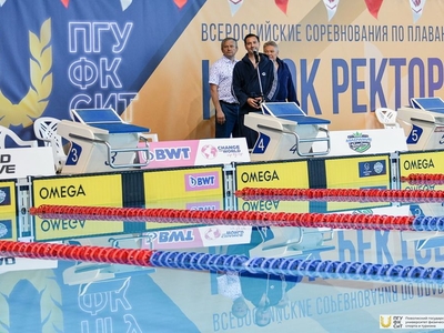 Открытие Всероссийских соревнований по плаванию на Кубок ректора Поволжского университета / Фото: Павел Железняк