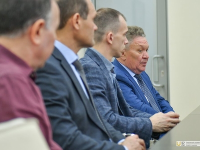 Подписание соглашения с Всероссийской федерацией армрестлинга / Фото: Павел Железняк