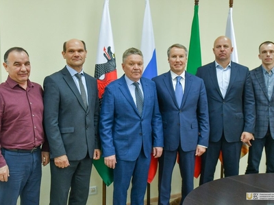 Подписание соглашения с Всероссийской федерацией армрестлинга / Фото: Павел Железняк