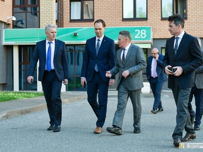 Экскурсия участников научно-практической конференции с участием представителей государств-участников СНГ, БРИКС / Фото: Павел Железняк