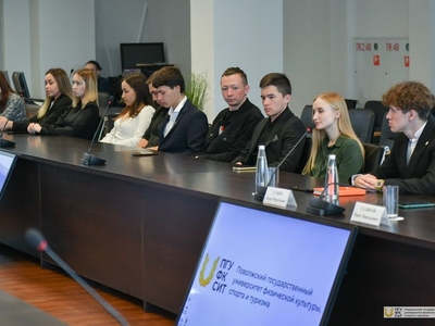 Встреча министра по делам молодежи РТ со студенческим активом / Фото: Егор Данилов, Павел Железняк