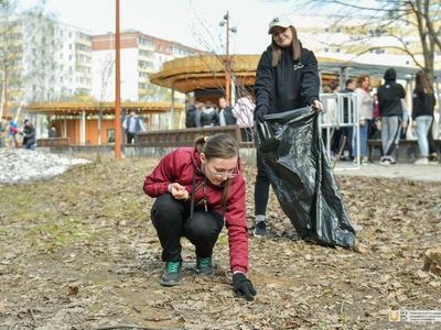 Субботник с участием ректора университета / Фото: Павел Железняк