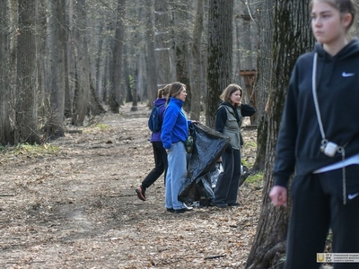 Субботник с участием ректора университета / Фото: Павел Железняк