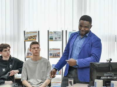 Мастер-класс от преподавателя и биолога Чарльза Эмене (Канада) / Фото: Павел Железняк