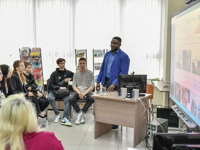 Мастер-класс от преподавателя и биолога Чарльза Эмене (Канада) / Фото: Павел Железняк