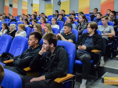 Встреча студентов с выпускниками Поволжского университета / Фото: Илина Салихова