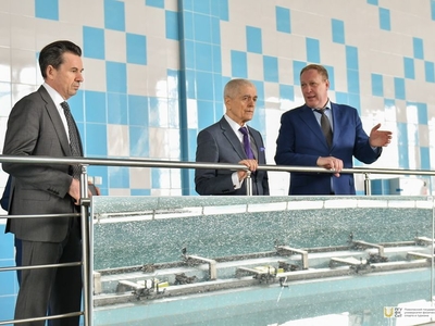 Геннадий Онищенко на объектах Поволжского университета / Фото: Павел Железняк