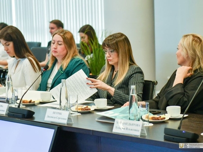 Выездное заседание Комитета Госсовета РТ по экономике, инвестициям и предпринимательству / Фото: Павел Железняк