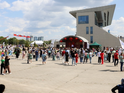 Заезд на лодках «Дракон» в рамках Кубка РТ по гребле на байдарках и каноэ