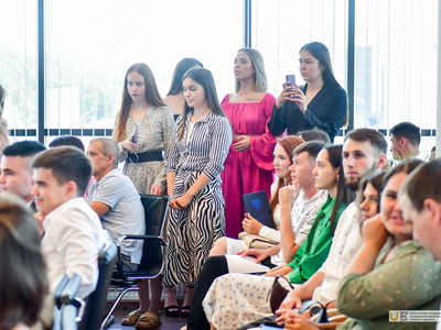 Выпускной Института заочного образования. Фото: Павел Железняк