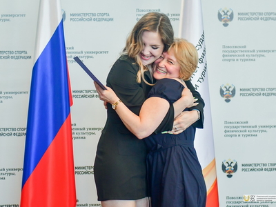 Выпускной Института заочного образования. Фото: Павел Железняк