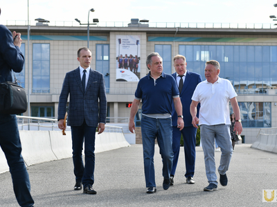 Виталий Мутко в Центре гребных видов спорта / Фото: Павел Железняк