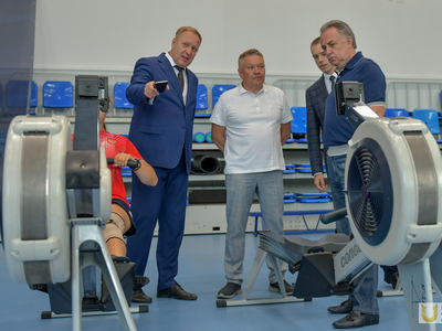 Виталий Мутко в Центре гребных видов спорта / Фото: Павел Железняк