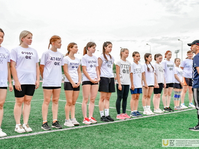 Вступительные испытания по ОФП для поступающих по программе среднего профобразования / Фото: Павел Железняк. Обработка: Дарья Карпеева