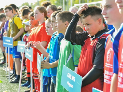 Открытие Школьной футбольной лиги РТ / Фото: Павел Железняк