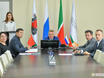 Подписание соглашения о сотрудничестве со спортивным вузом Китая / Фото: Павел Железняк