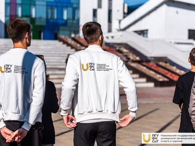 День знаний в колледже Поволжского университета / Фото: Дарья Карпеева, Вячеслав Сатонин