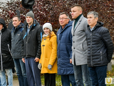 Поднятие флагов. Институт спорта / Павел Железняк