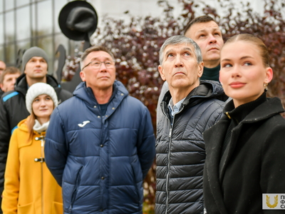 Поднятие флагов. Институт спорта / Павел Железняк