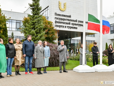 Поднятие флагов. МИГМиТ 09.10.2023г. / Павел Железняк