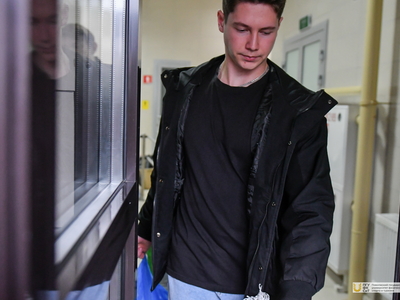 Отправка гуманитарной помощи Луганской и Донецкой Республикам / Павел Железняк