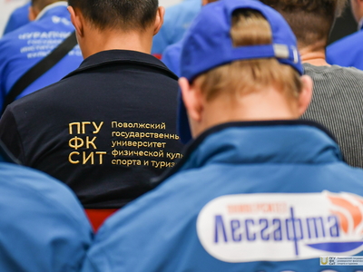 Встреча с олимпийской чемпионкой 2020 года Мариной Голядкиной / Фото: Павел Железняк