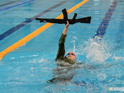 Новая Зарница. Прикладная плавательная эстафета / Павел Железняк