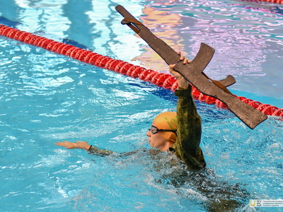 Новая Зарница. Прикладная плавательная эстафета / Павел Железняк