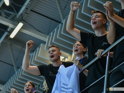 Новая Зарница. Прикладная плавательная эстафета / Павел Железняк